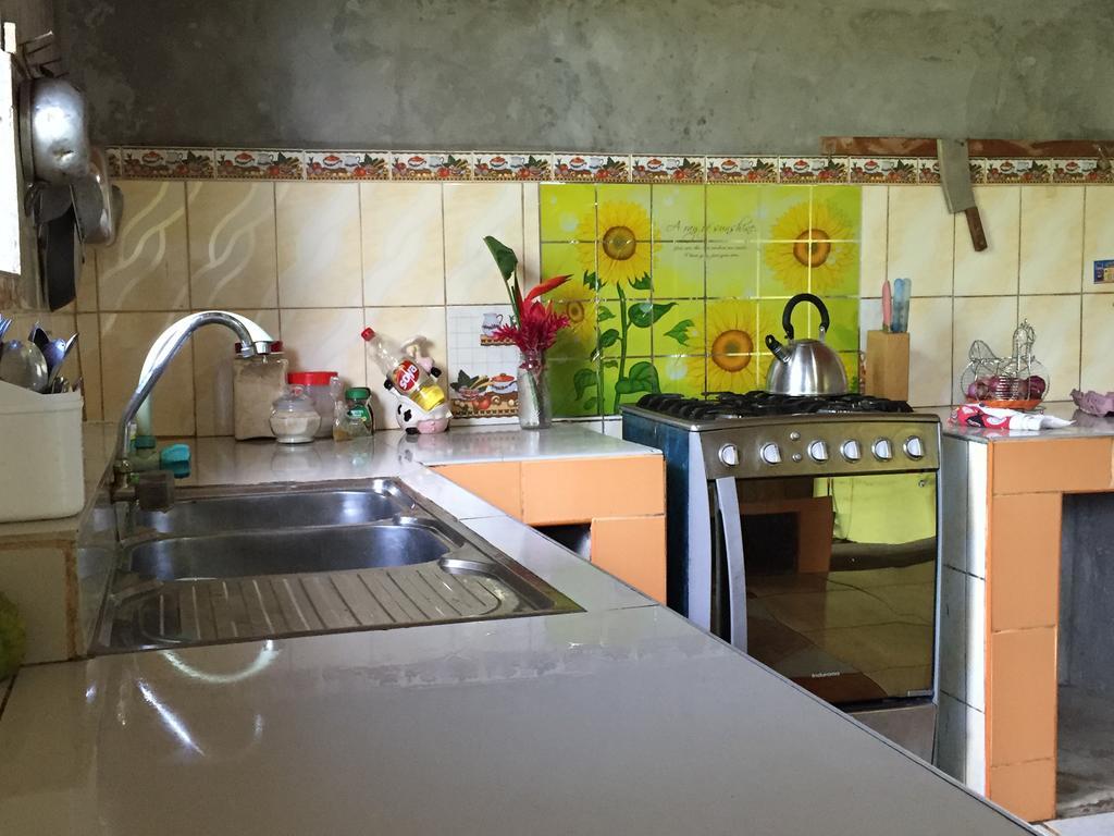 Isuyama Hostel Puerto Maldonado Eksteriør billede