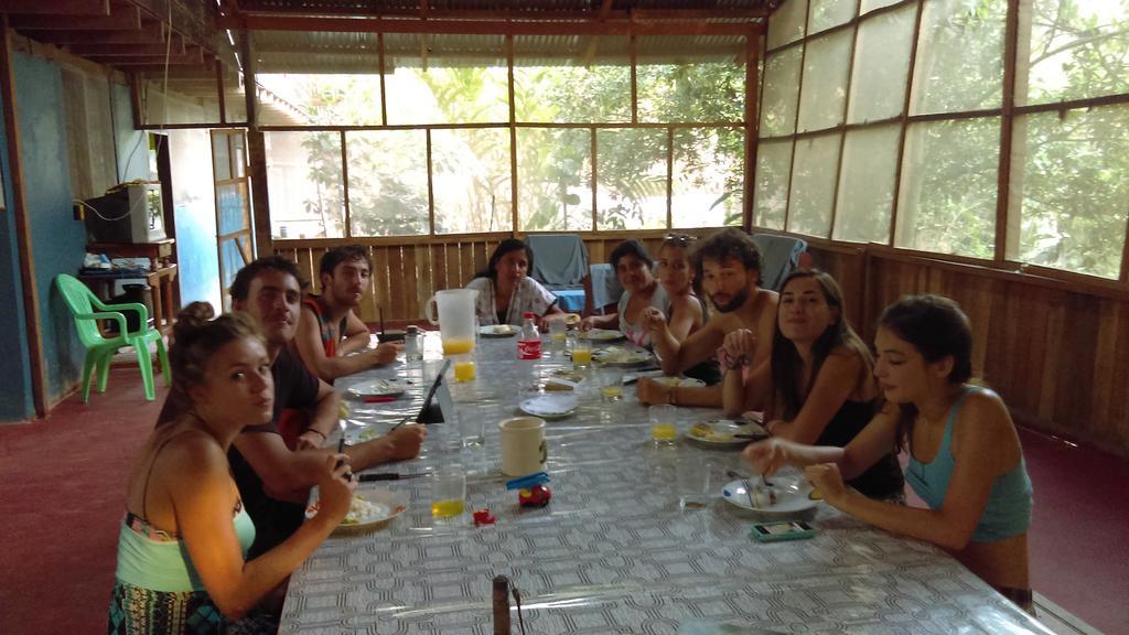Isuyama Hostel Puerto Maldonado Eksteriør billede